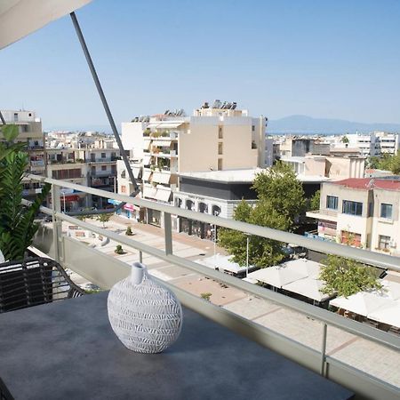 Urban Chic Luxury At The City Center Kalamata Exterior foto